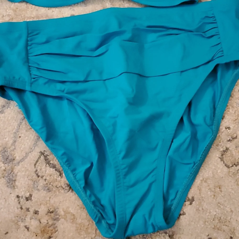 NWT Aqua two piece swim suit - Picture 3 of 6